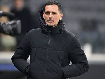 Toppmöller erklärt Star-Ausfall