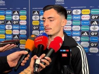 Die Nachrichten um einen möglichen Wechsel von Nick Woltemade zum FC Bayern waren vor dem Finale omnipräsent. 