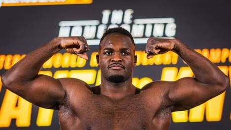 Dritter Profikampf, dritter Sieg: Nelvie Tiafack