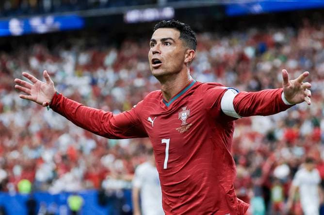 Das Wort "Messi" fällt - Ronaldos Reaktion sagt alles