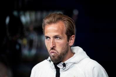 Kane kräftig abgewatscht