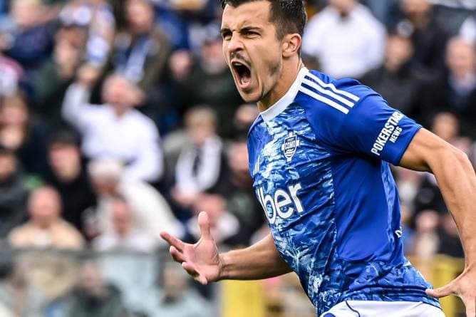 Tor, Turban, Sieg: Deutscher schlägt Juve