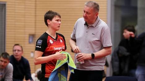 Hain (r.) und Topspielerin Mittelham