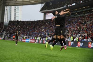 WM-Ticket fix! Irre Portugal-Show ohne Ronaldo