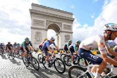 "Viel zu spät!": Tour-Änderung sorgt für Kritik