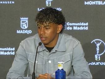 Lamine Yamal wurde in Madrid als bester junger Athlet mit einem Laureus Award ausgezeichnet. Dabei schwärmte der 18-Jährige in den höchsten Tönen von seinem Idol Lionel Messi.