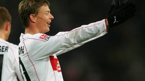 Jon Dahl Tomasson jubelt im Stuttgarter Trikot