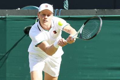 Sinner macht Duell mit Struff klar