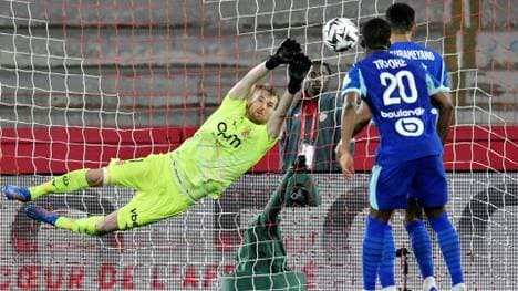 Alter Bekannter: Finnlands Torwart Lukas Hradecky 