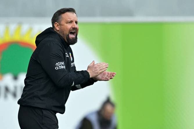 Trainer-Aus in Liga zwei!