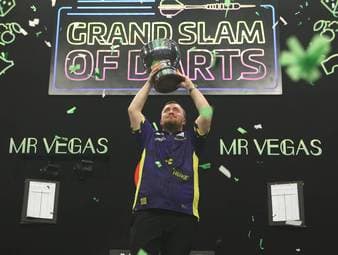 Littler-Meilenstein: „Für solche Momente spielen wir Darts“