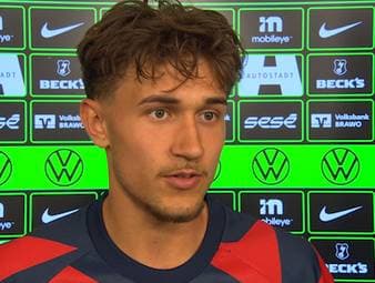 Tom Bischof spielt aktuell für die deutsche U21, macht aber deutlich, dass er die Hoffnung auf einen Anruf für die WM noch nicht aufgegeben hat. Der Mittelfeldspieler spricht offen über seinen Traum, doch noch auf den WM-Zug aufzuspringen.