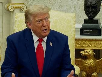 Donald Trump resümiert einmal mehr die WM 2026 und führt vor den Reportern im Weißen Haus seine Gedanken über ein Turnier voller einzelner Super Bowls aus. 