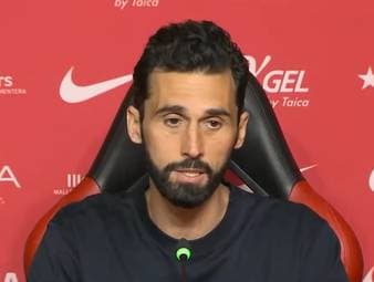 Nach der Pleite gegen RCD Mallorca möchte Real-Madrid-Trainer Álvaro Arbeloa den Blick allein auf den anstehenden Champions-League-Kracher gegen Bayern München richten.