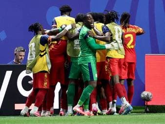 Die Demokratische Republik Kongo schafft mit dem 3:1-Sieg über Usbekistan historisches und zieht ins Sechzehntelfinale der WM 2026 ein.