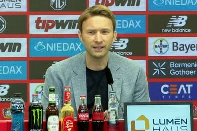 Bayer-Boss erklärt Trainer-Entscheidung