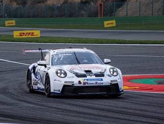 Köhler rast zum ersten Saisonsieg