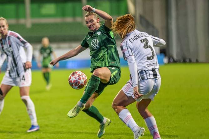 Linder-Hammer hält Wolfsburgs CL-Traum am Leben