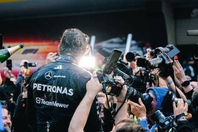 Ein ganzes Land fühlt sich erlöst - und träumt von mehr