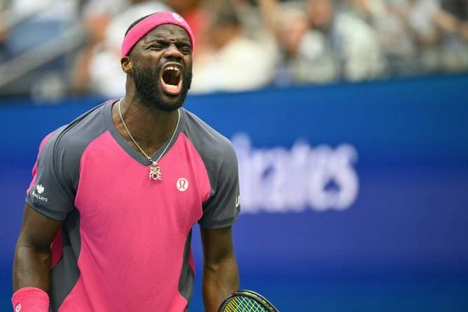 Furioses Comeback! Tiafoe erster Halbfinalist