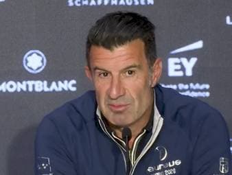 Am Rande der Laureus Awards lobt die portugiesische Legende Luís Figo den Bayern-Star Michael Olise. Für den Ex-Profi ist der 24-jährige Franzose ein zukünftiger Ballon-d’Or-Kandidat.