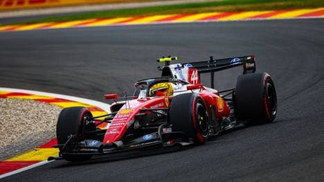 Lewis Hamilton crashte seinen Ferrari im letzten Training