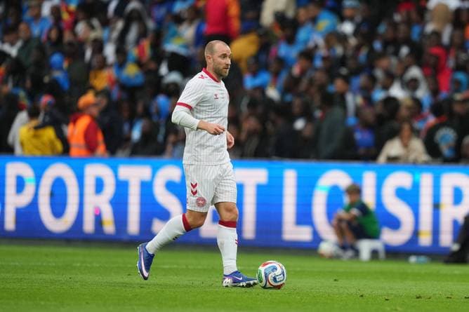 Eriksen erneut auf dem Platz zusammengebrochen