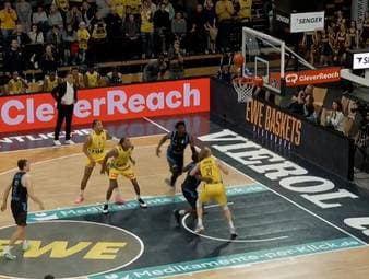 EWE Baskets Oldenburg - Science City Jena