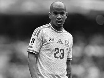 Der Fußballprofi Jayden Adams ist im Alter von 25 Jahren verstorben. Noch vor zwei Wochen stand er mit der südafrikanischen Nationalmannschaft bei der WM auf dem Platz.