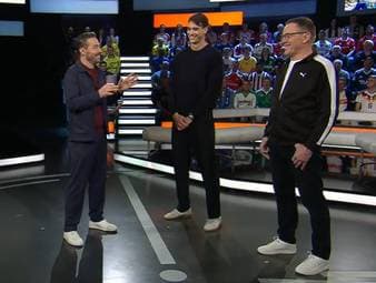 Beim Wort "Experten" lächelt Gislason im Sportstudio süffisant