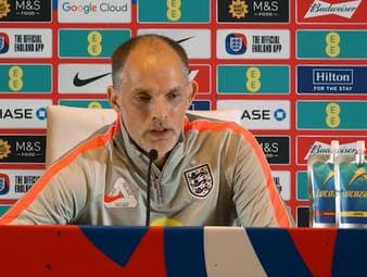Thomas Tuchel spricht über seinen Kapitän Harry Kane, den er bereits beim FC Bayern München trainiert hat, und findet klare Worte der Anerkennung für den englischen Torjäger.