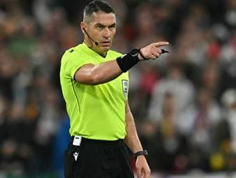 Für WM-Jubiläum: Referee erhält spezielles Trikot