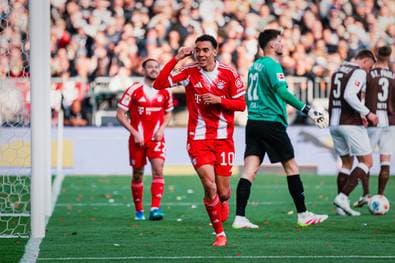 Bayern schießt sich für Real warm