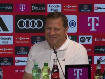 Max Eberl spricht über den neuen Bundestrainer Jürgen Klopp und den Kontakt der beiden. Dabei kann sich Eberl einen kleinen süffisanten Spruch nicht verkneifen.