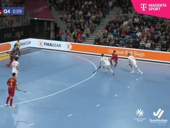  Mit den letzten Sekunden der Partie trifft Spaniens Vierfach-Torschütze Ignacio Abajo zum 6:5 und mitten ins deutsche Hockey-Herz.