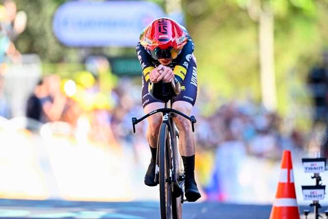 Vingegaard glänzt bei Tour-Auftakt - Lipowitz geschlagen