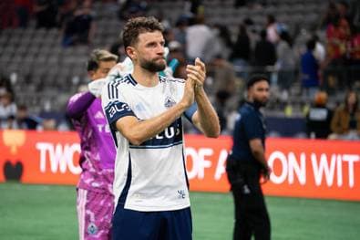 Müllers "Donnerschlag" lässt Vancouver jubeln