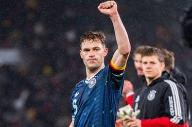 Kimmich zieht mit Klinsmann gleich