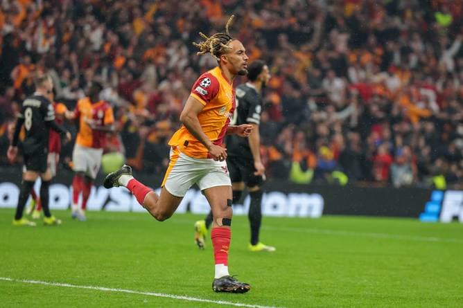 Bayern-Flop trifft bei Torspektakel