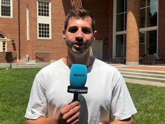 Assan Ouedraogo sorgt mit einer teils witzigen, teils kuriosen Pressekonferenz auch im Mediencenter in Winston-Salem für bleibende Spuren. 