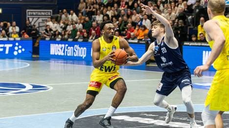 Syntainics MBC gegen die EWE Baskets Oldenburg