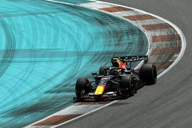 Strafe für Verstappen-Teamkollegen