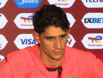 Im Elfmeterschießen gewann Marokko das Spiel gegen Nigeria und zog ins Finale ein. Torwart Yassine Bounou erklärt, dass man als Keeper in solchen Momenten oftmals das Quäntchen Glück braucht.