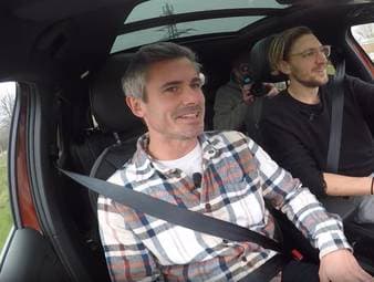 Fin Bartels lässt zusammen mit SPORT1-Reporter Nico Pommerenke das DFB-Pokal-Wunder von 2021 Revue passieren. Er schoss damals gegen den FC Bayern das 2:2 und konnte im Elfmeterschießen das Spiel entscheiden.