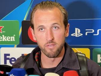 Harry Kane spricht nach der Niederlage gegen PSG über die strittigen Schiedsrichterentscheidungen, verpasste Chancen und den Fokus auf die kommenden Spiele.