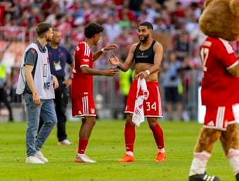 Mit Nathaniel Brown und Ismael Saibari hat der FC Bayern zwei Neuzugänge an Land gezogen. Von Routinier Manuel Neuer gibt es viele Vorschusslorbeeren.
