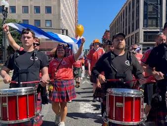 Die schottischen Fans sind bekannt für ihre grandiose Stimmung. Vor dem Match gegen Haiti übernimmt die "Tartan Army" die Innenstadt von Boston.