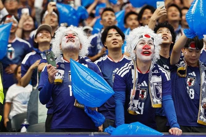 NFL-Star hilft Japan-Fans beim Müllsammeln