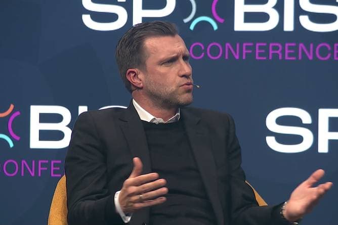 Frankfurt-Boss schlägt Alarm: Diese Kritik hat es in sich