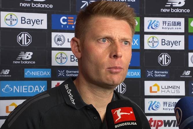 Bayern-Schiri: "Würde die Gelb-Rote Karte nicht mehr so geben"